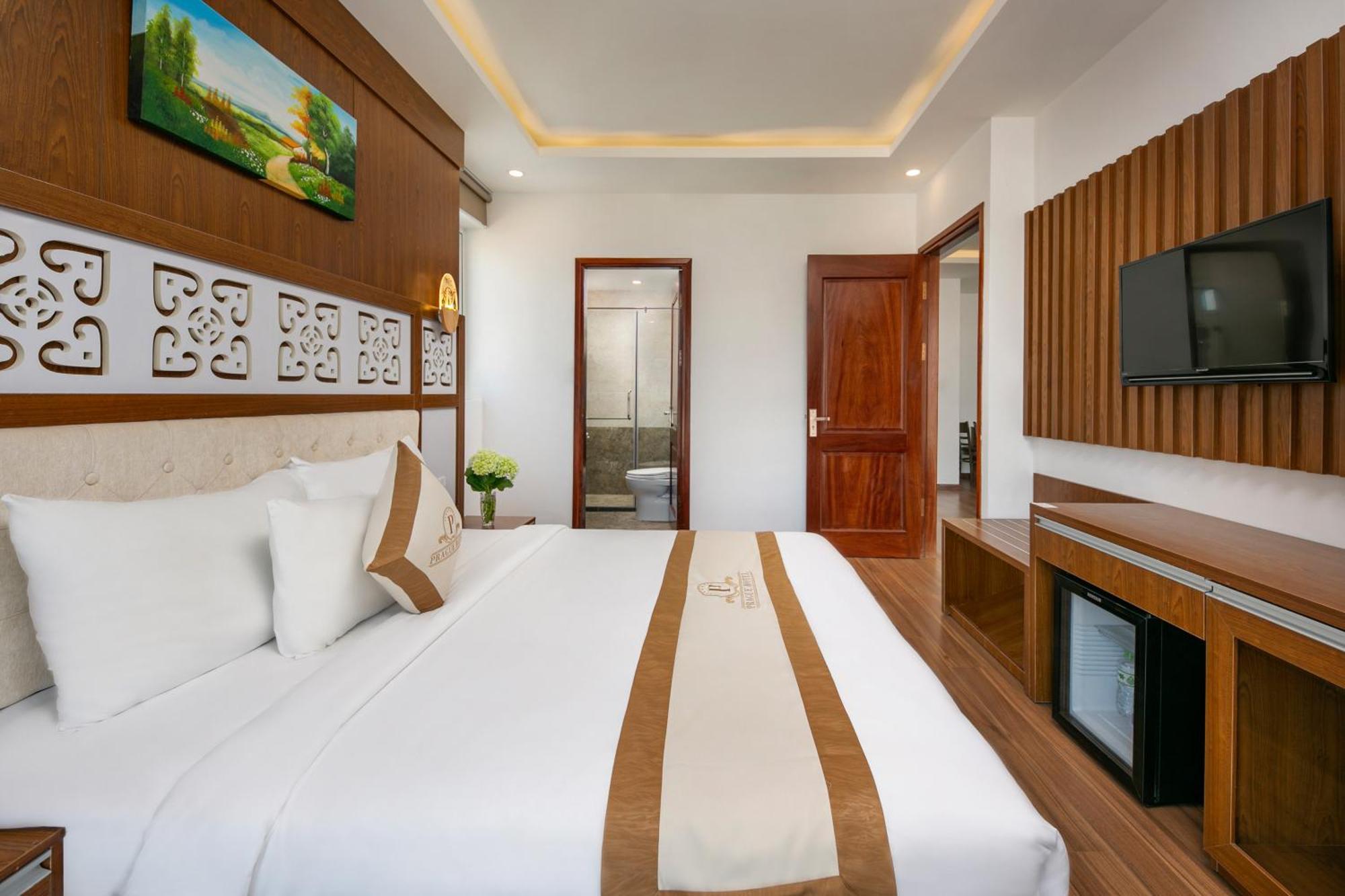 Prague Da Nang Beach Hotel Екстер'єр фото